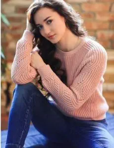 Elite escort service in Seondha for home and hotel visits